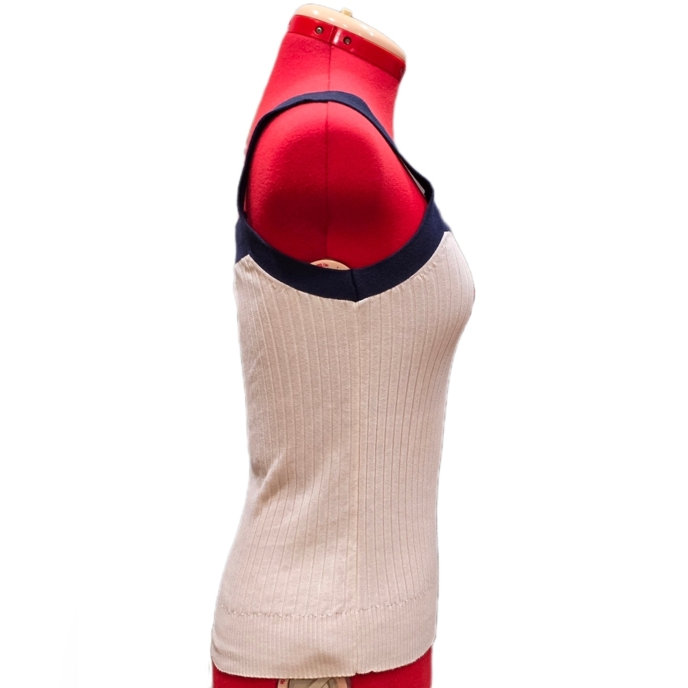 Old Navy, Size Small, Ribbed Sleeveless Squareneck Top - Picture 4 of 9